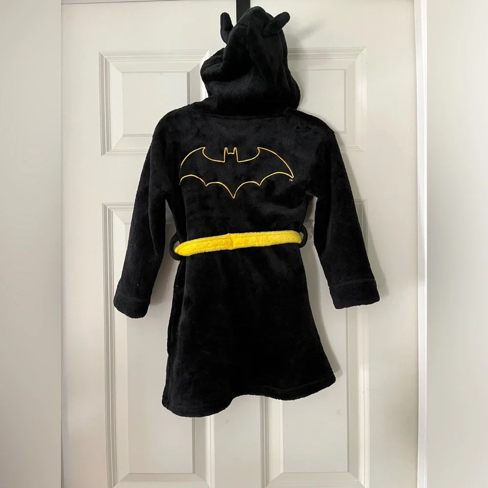 DC Comics Kids Superhero Batman Plush Fleece Hooded Costume Robe 4T